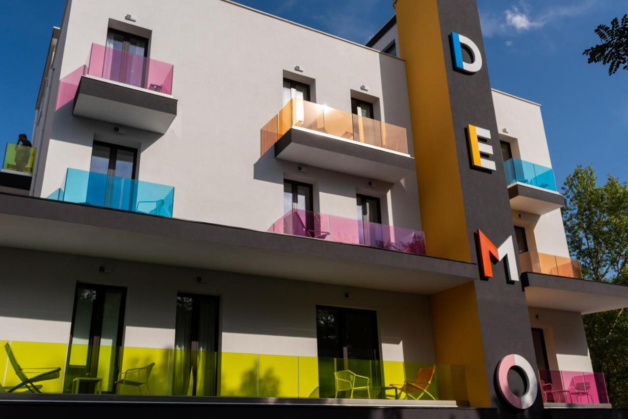 Demo Hotel Design Emotion Римини Экстерьер фото